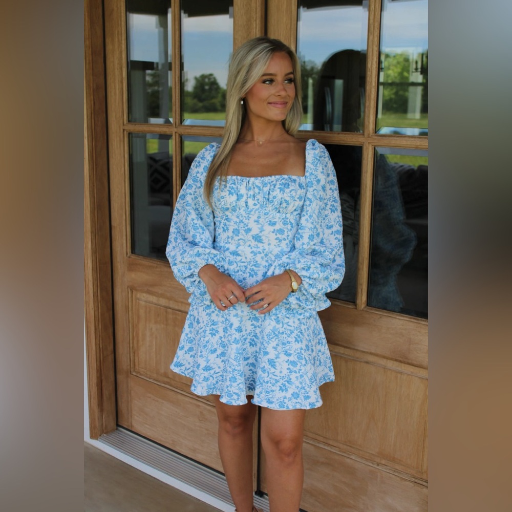 Boutique Square Neck Blue Floral Puff Sleeve Mini Dress